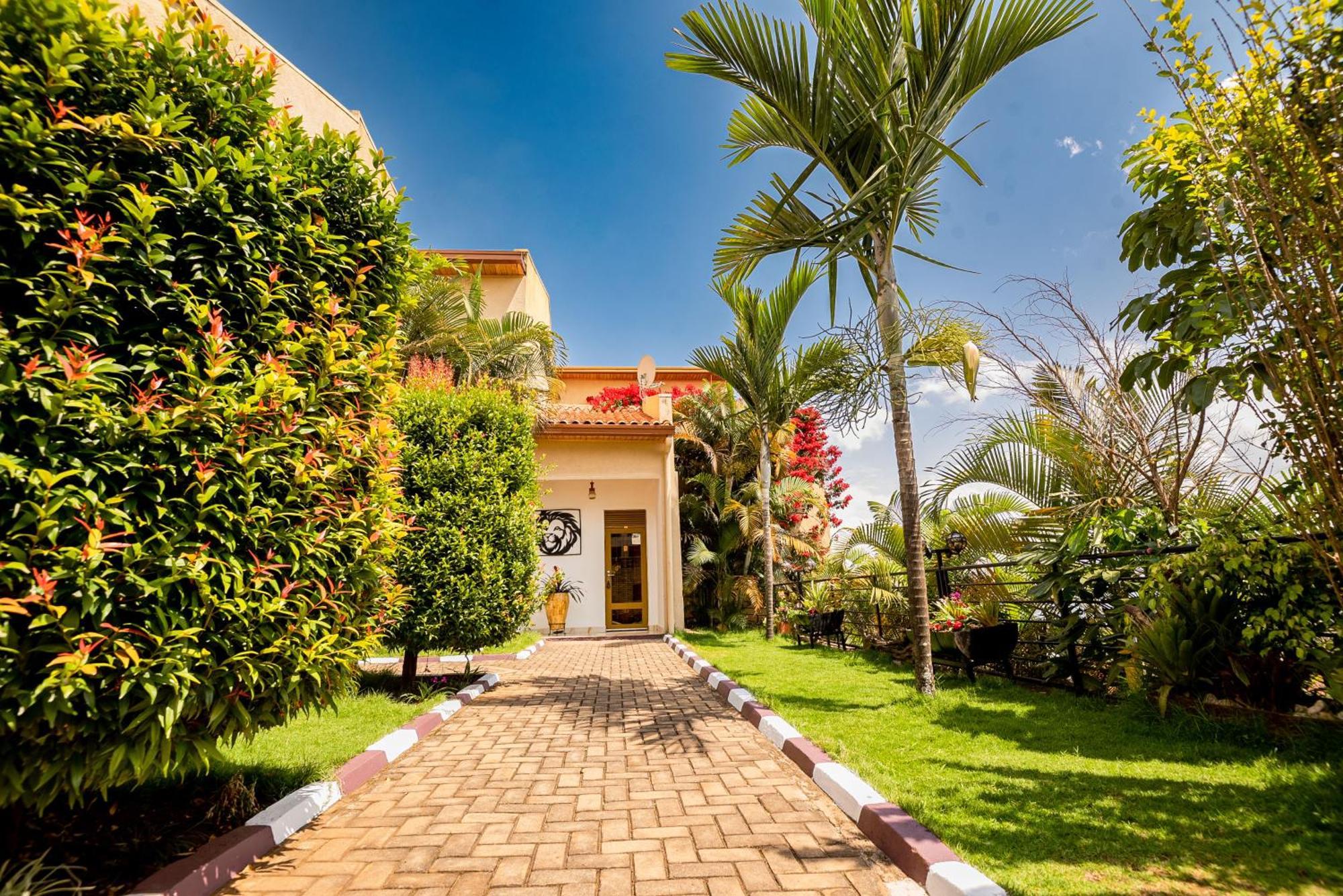High Ground Villa Ltd Кигали Экстерьер фото